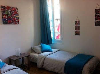 Apartment Maisons Bleues *